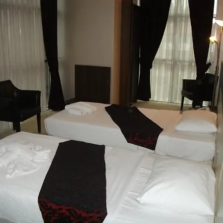 Grand Hotel